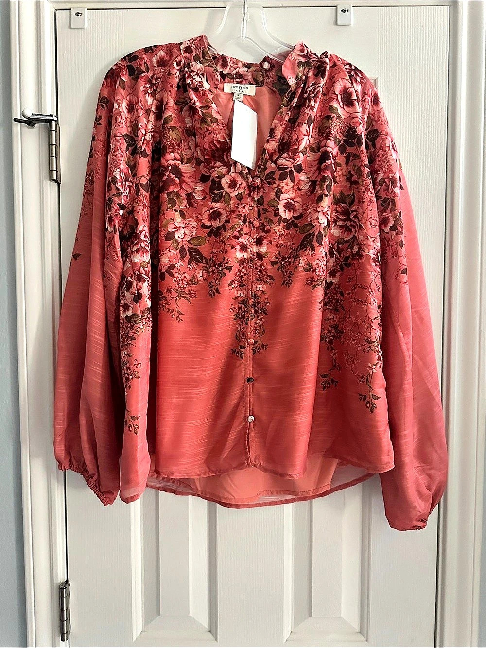 Umgee Floral Blouse Maeve Pink Medium NWT Autumn Casual Business Casual